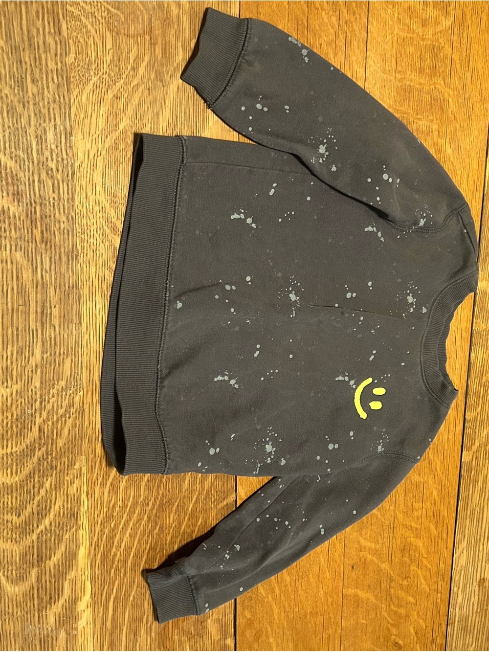 George grey Sweatshirt with Yellow Smile Graphic